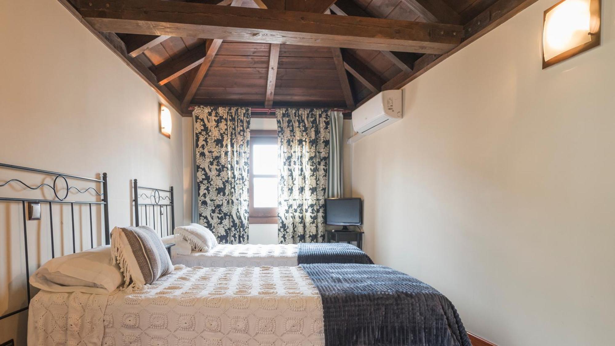 Apartamentos Las Teresitas Junto A La Catedral Tolède Extérieur photo